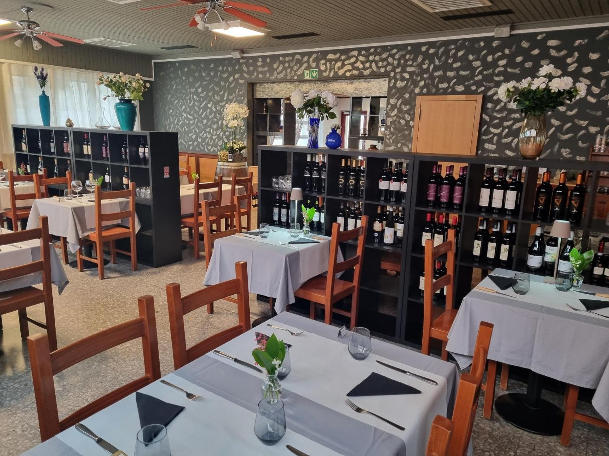 Ristorante Pizzeria Al Posta, Con Alogio Hotel Malvaglia Екстериор снимка