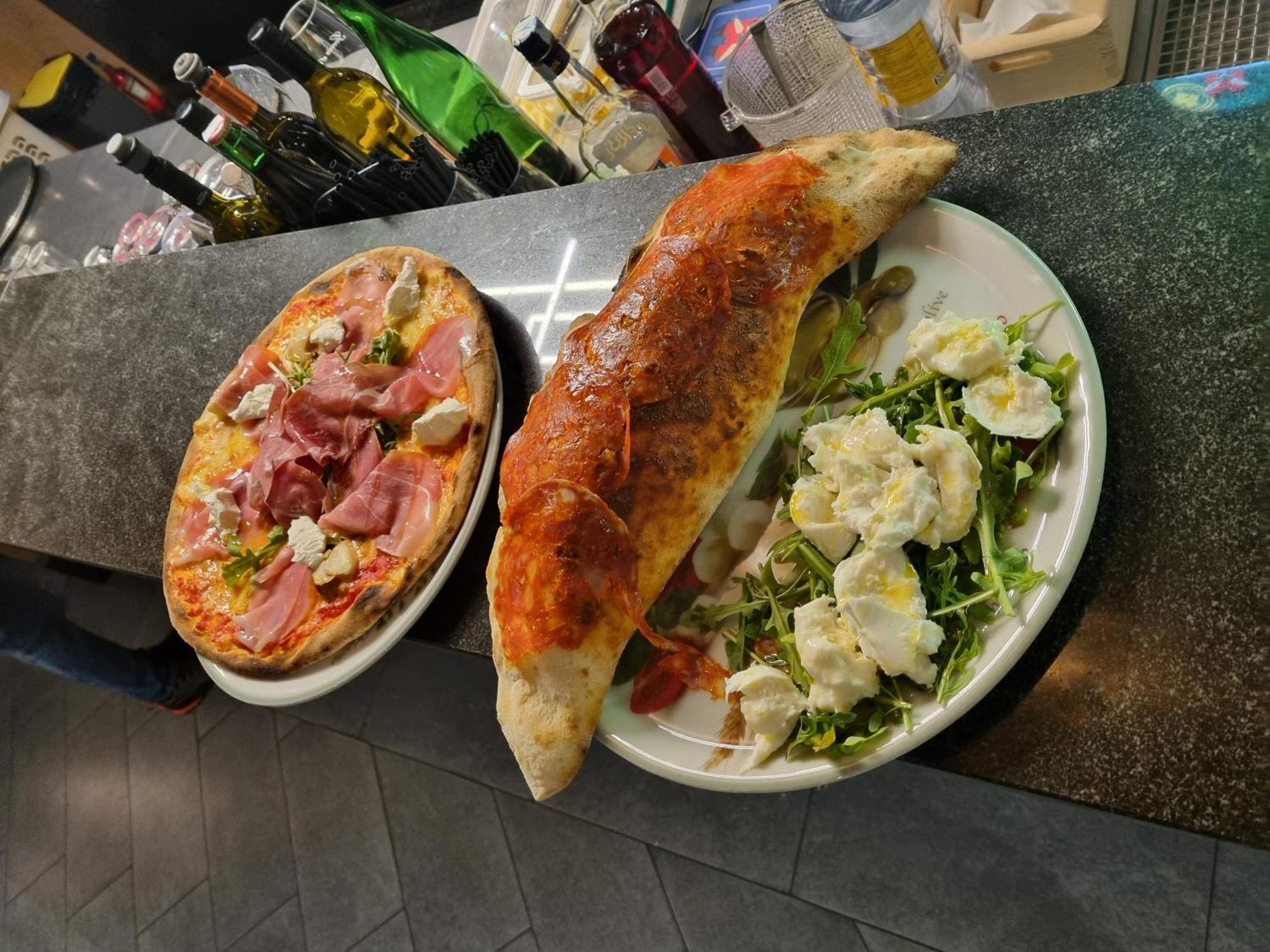 Ristorante Pizzeria Al Posta, Con Alogio Hotel Malvaglia Екстериор снимка